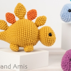 Sammy the Stegosaurus  amigurumi pattern by unknown