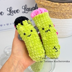 Halloween Pickles amigurumi by TANATIcrochet