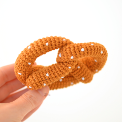 Amigurumi Pretzel amigurumi by Elisas Crochet