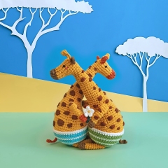 Hermann the Giraffe amigurumi pattern by Natura Crochet