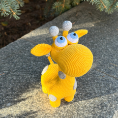 Giraffe Tom amigurumi pattern by Mommy Patterns