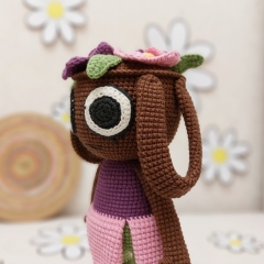 Bassie Bloomington amigurumi pattern by Iryna Zubova
