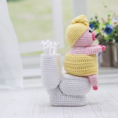 Me-Time Piggy amigurumi pattern by Mariia Zhyrakova