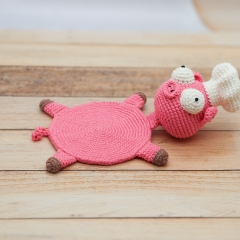 Splat Pig amigurumi pattern by Mariia Zhyrakova