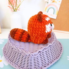 Chubby Red Panda amigurumi pattern by Hugurumitoys