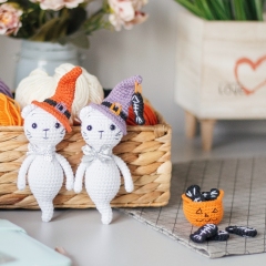 Halloween Ghost Cat amigurumi pattern by Planet Piu
