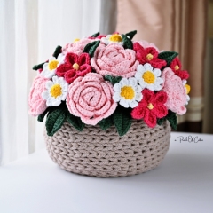 Basket full of flowers amigurumi pattern by apinchofcotton