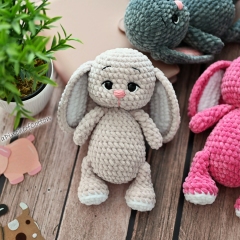 Hopsie the Bunny  amigurumi by apinchofcotton