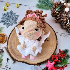 Lucy the Angel amigurumi pattern by apinchofcotton