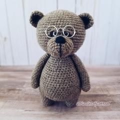 Toffee the Bear amigurumi pattern by apinchofcotton