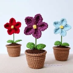 Violet in a pot  amigurumi pattern by apinchofcotton