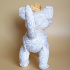 Cat the Offended Princess amigurumi pattern by SaphirhaseDesign