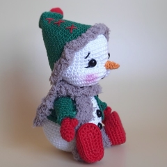 Snowman OlliJolly amigurumi pattern by SaphirhaseDesign