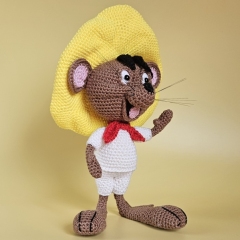 Taco the Turbo Mouse amigurumi pattern by SaphirhaseDesign