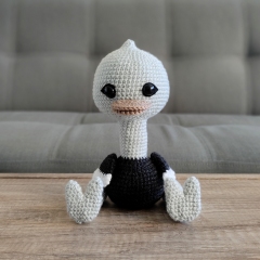 Ollie the Ostrich amigurumi by Miss Cuddlington