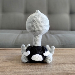 Ollie the Ostrich amigurumi pattern by Miss Cuddlington