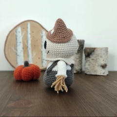 Patches the Scarecrow amigurumi by Miss Cuddlington