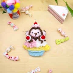 Pocket Pet - Monkey in Banana Split amigurumi pattern by Emi Kanesada (Enna Design)