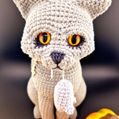 Cat with A Mouse  amigurumi pattern by StuffTheBody