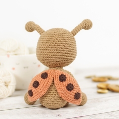 Dottie the Ladybug amigurumi pattern by Kristi Tullus
