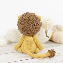 Frederick and Benjamin the Lions amigurumi by Kristi Tullus