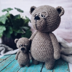 Toffee and Churro the Bears