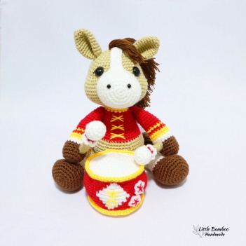 The Prosperity Horse amigurumi pattern by Little Bamboo Handmade