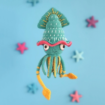 HENRY THE SQUID amigurumi pattern by Natura Crochet