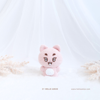Pinky Cat Crochet Pattern amigurumi pattern by Hello Amijo