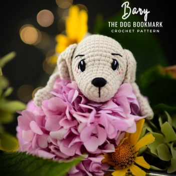 Bary the dog bookmark  amigurumi pattern by Plączenitka