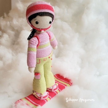Doll Robin and Outfit Winter amigurumi pattern by Schipper Amigurumi