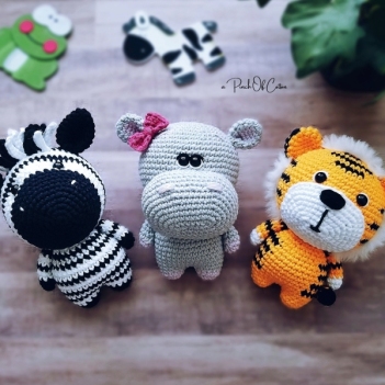 Hippo, Tiger & Zebra  amigurumi pattern by apinchofcotton