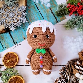 Mister Gingerbread amigurumi pattern by apinchofcotton