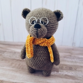 Toffee the Bear amigurumi pattern by apinchofcotton
