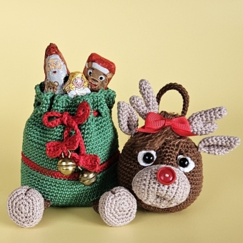 Gift bag reindeer Xmas tree ball amigurumi pattern by SaphirhaseDesign