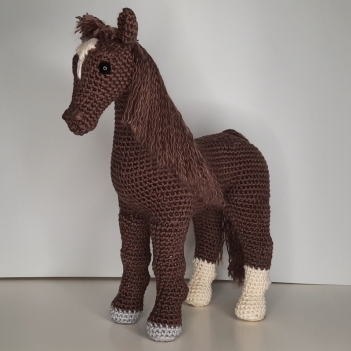Horse Stardust amigurumi pattern by SaphirhaseDesign