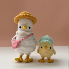 Roberta & Pedro (Chicken & Chick) amigurumi pattern by Amour Fou
