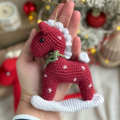 Christmas Rocking Horse amigurumi by RNata
