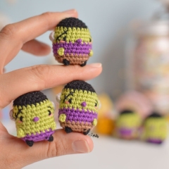 Mini Frankie amigurumi by O Recuncho de Jei