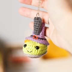 Halloween Witch Boot Keychain amigurumi by Planet Piu
