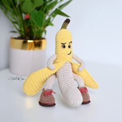 Funny Banana amigurumi pattern by apinchofcotton