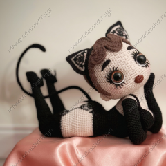 Cat Pinup doll amigurumi pattern by Monoxatoys