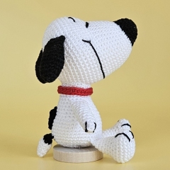 Dog Spiky - the happy little beagle amigurumi by SaphirhaseDesign