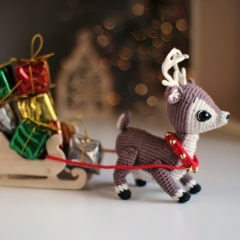Deer Rudolph amigurumi pattern by Loopy Pattern
