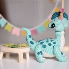 Dinosaur Brachiosaurus Kevin amigurumi pattern by Loopy Pattern