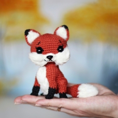 Fox Alice amigurumi pattern by Loopy Pattern