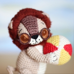 Lion Fred amigurumi pattern by Loopy Pattern