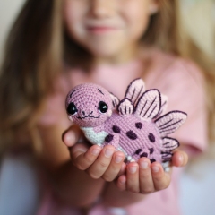 Dinosaur Stegosaurus Sting amigurumi pattern by Loopy Pattern