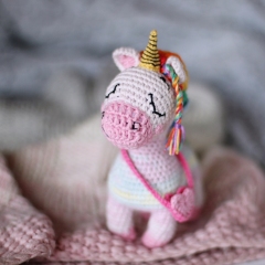 Unicorn Cloud amigurumi pattern by Loopy Pattern
