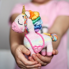 Unicorn Cloud amigurumi pattern by Loopy Pattern